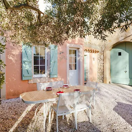 Villa Maisonnette De Charme Au Coeur D'un Domaine Viticole, Pres De La - Narbonne-plage