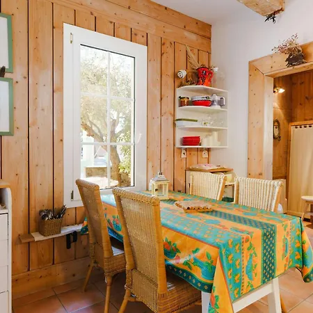 Maisonnette De Charme Au Coeur D'un Domaine Viticole, Pres De La - Narbonne-plage - Fr-1-409-178 * 나르본