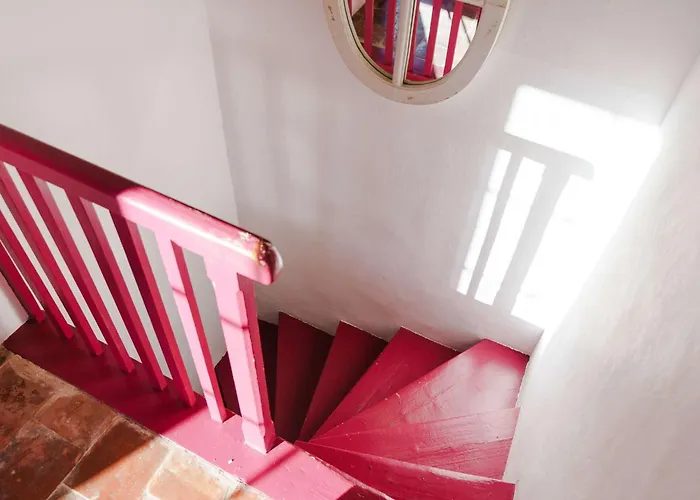 Maisonnette De Charme Au Coeur D'un Domaine Viticole, Pres De La - Narbonne-plage - Fr-1-409-178 *